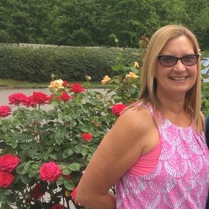 Meet your Posher, Beth